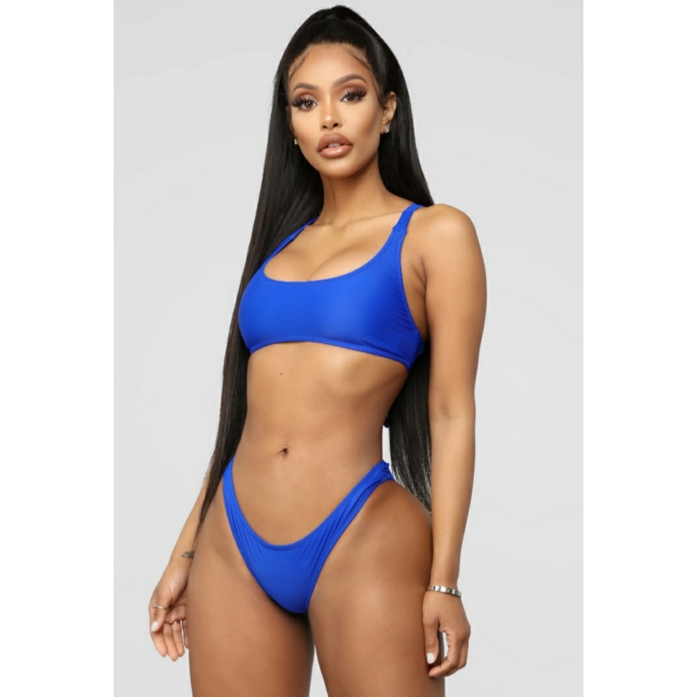 Fashion Nova NWT royal blue bikini size large
